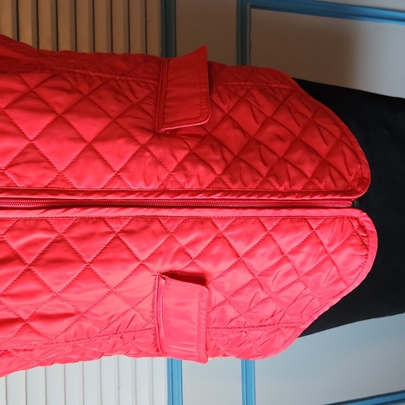 Van Heusen Red Quilted Vest - Picture 4 of 14